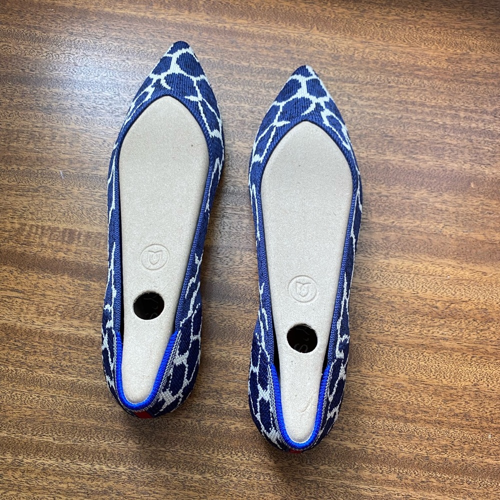 Rothys VIB indigo Giraffe Points NIB
